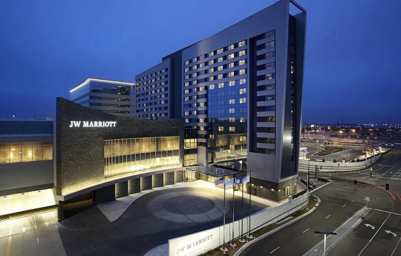 Hotel Jw Marriott Minneapolis Mall Of America 4*